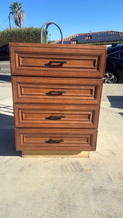 Used kitchen cabinet with 4 drawers