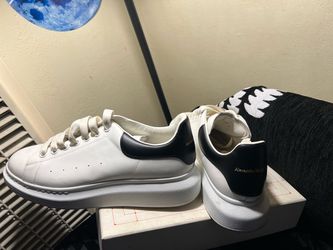 Alexander McQueen Oversized Sneakers White Black