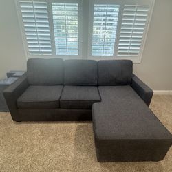 Living Spaces Sofa With Chase 