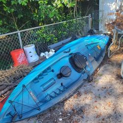2 Kayaks For Sale $250 OBO Takes Them Both