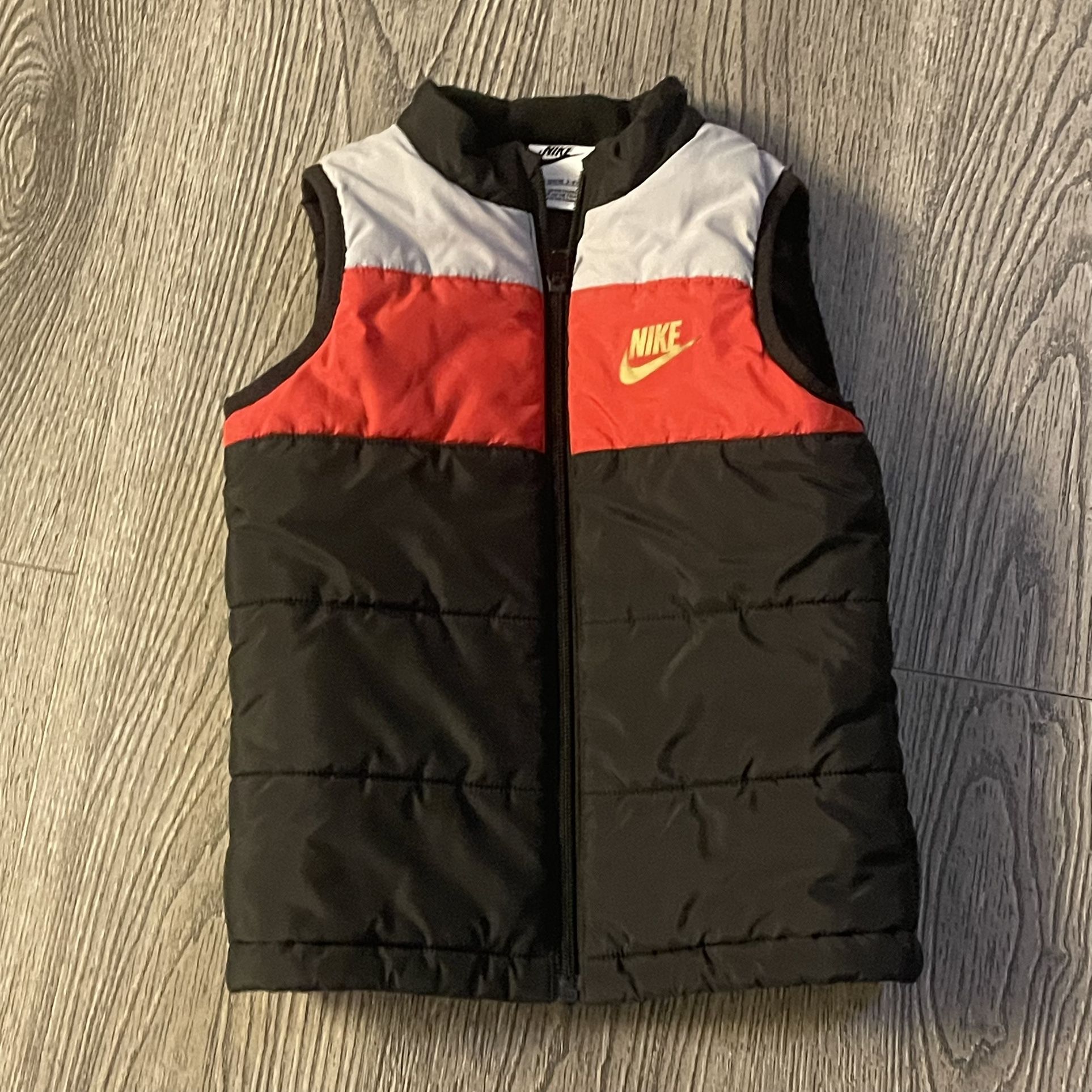 NIKE sz 4t black, red & white puffer warm toddler boys vest NEW