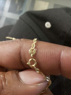 Necklace an charm