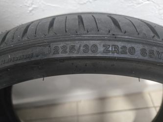 2 PC New Tires 225 30 20