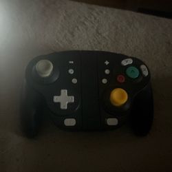 Black GameCube-Style Wireless Controller