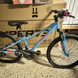 Haro flight line Kids Mountain bike 