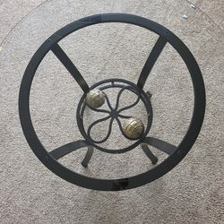 Round Glass Top Dinette Table – Metal Base (36”)