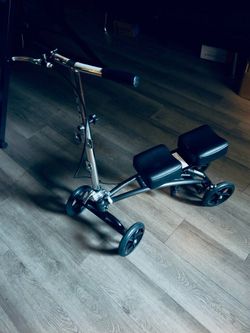 Knee scooter
