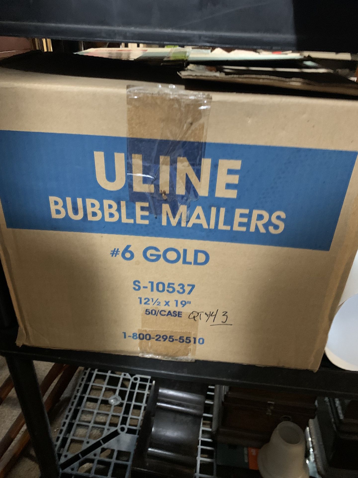 Case Of 43 Bubble Mailers