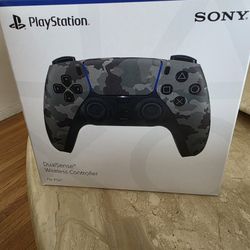 PS5 DualSense Wireless Controller Gray Camouflage 