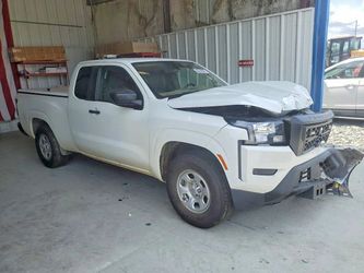 2024 Nissan Frontier King Cab