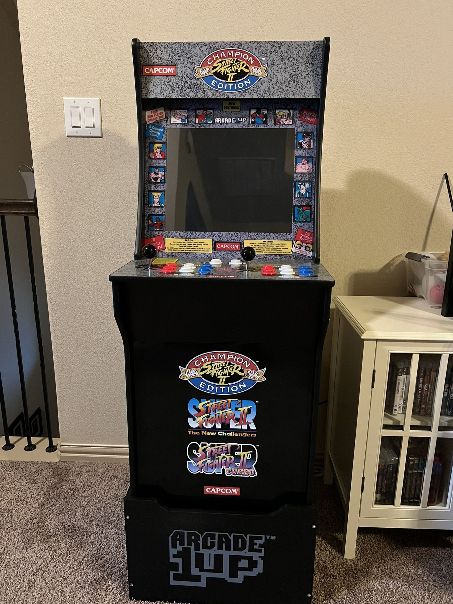 ARCADE1UP - Street Fighter Champion Edition Home Arcade