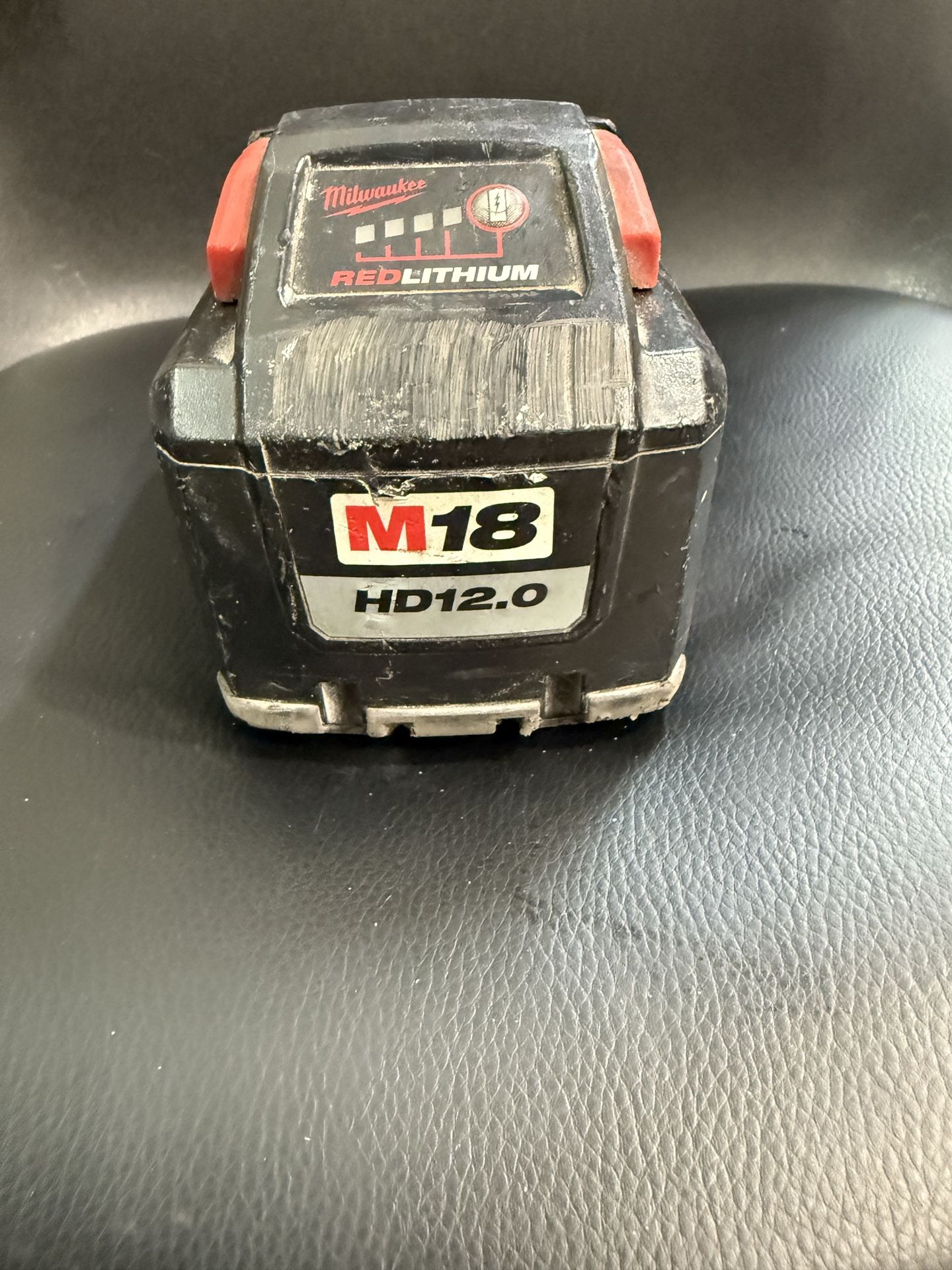 Milwaukee Battery M18