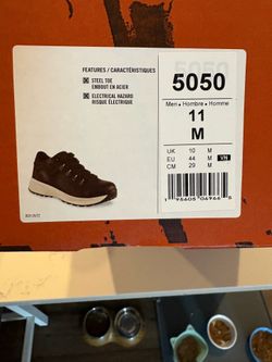 Redwing WORX safety shoes