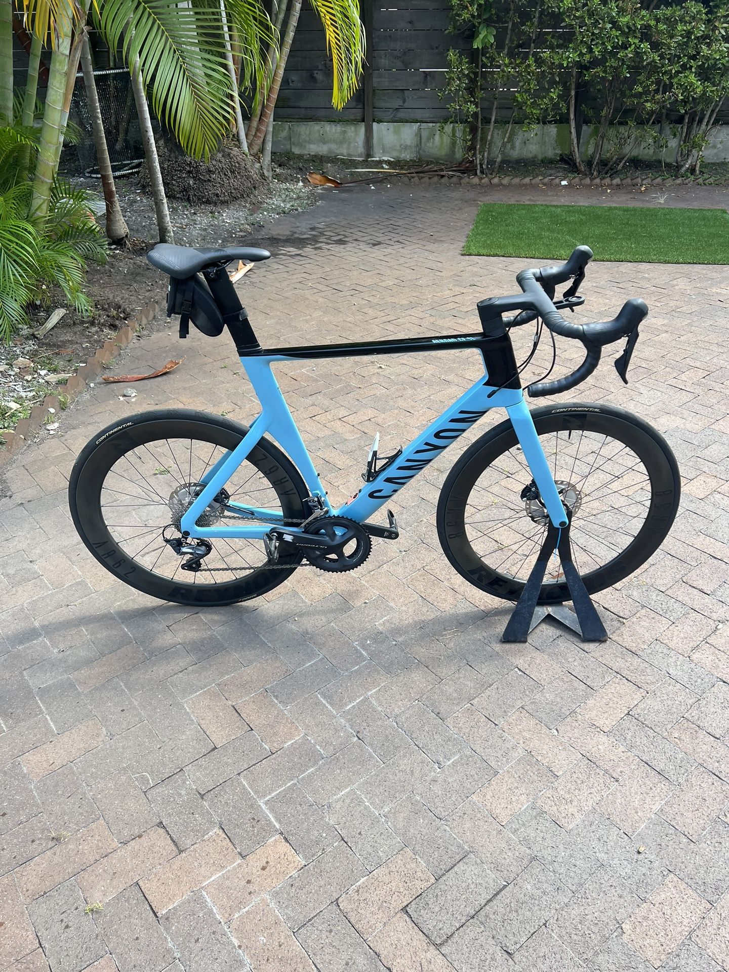 Canyon Aeroad CF SL Disc Road Bike 2021,