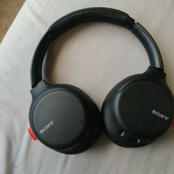Sony WH-CH700N Wireless Over-Ear Headphones - Black Thumbnail