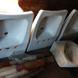 4 Porcelain Sinks Wall Mount