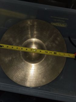 Zildjian cymbal, drums drum set