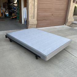 Queen size Platform Bed frame 