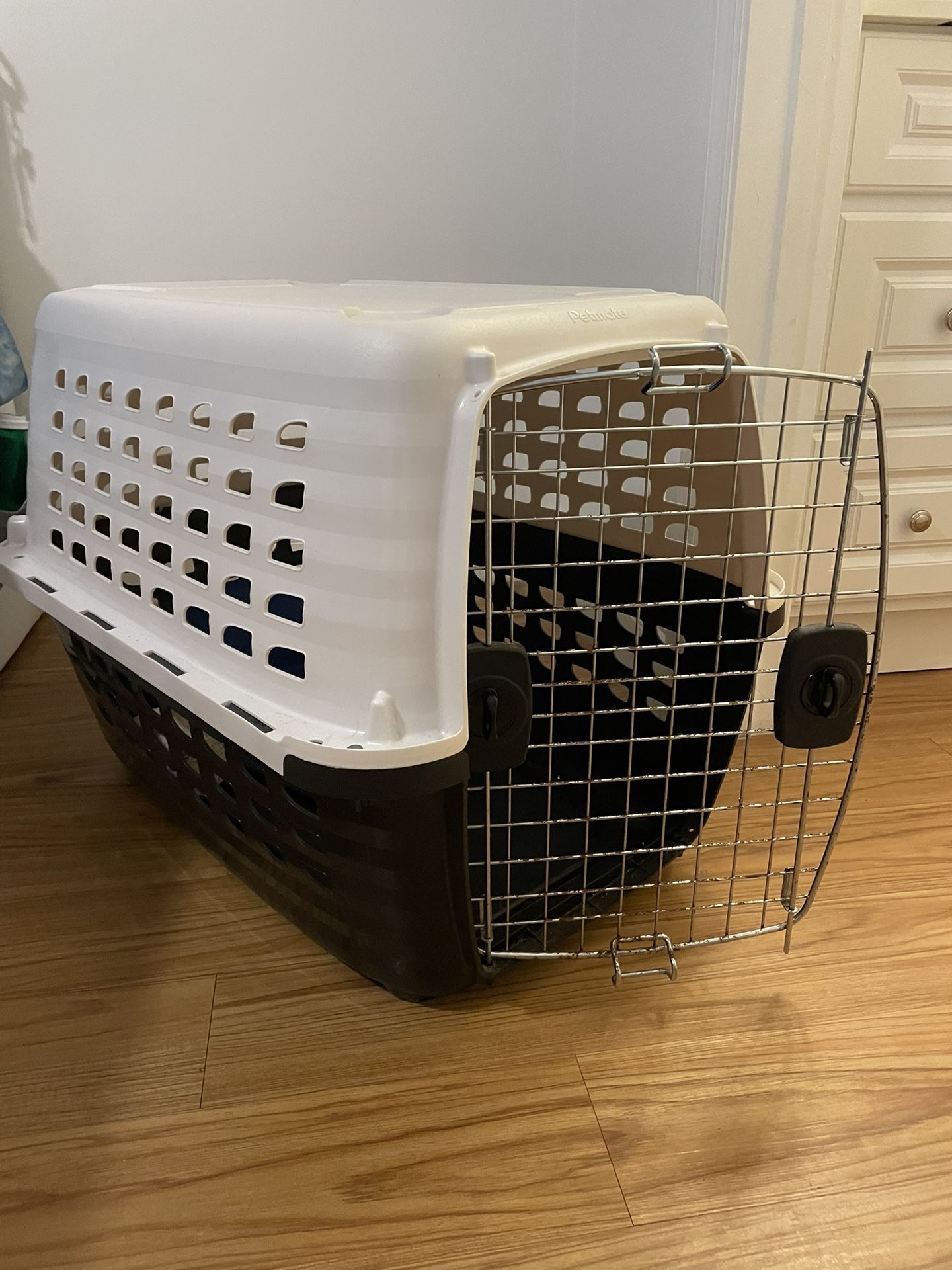 Petmate Animal Dog Crate Kennel