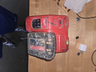 Milwaukee battery charger and battery