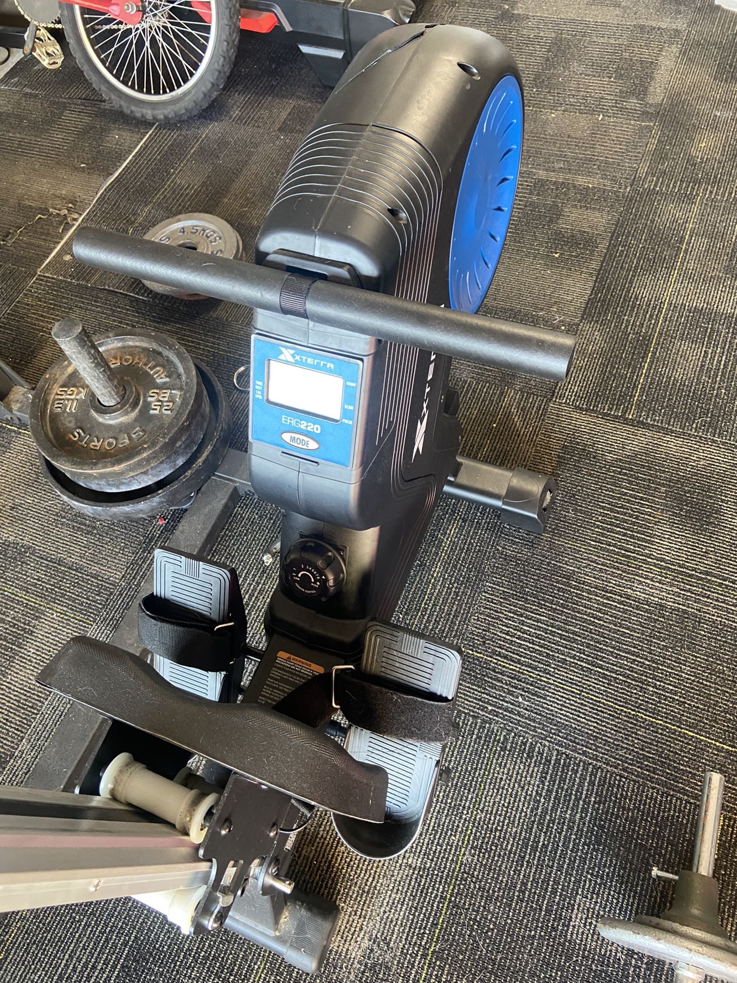 xterra rowing machine erg220