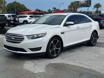 2016 Ford Taurus