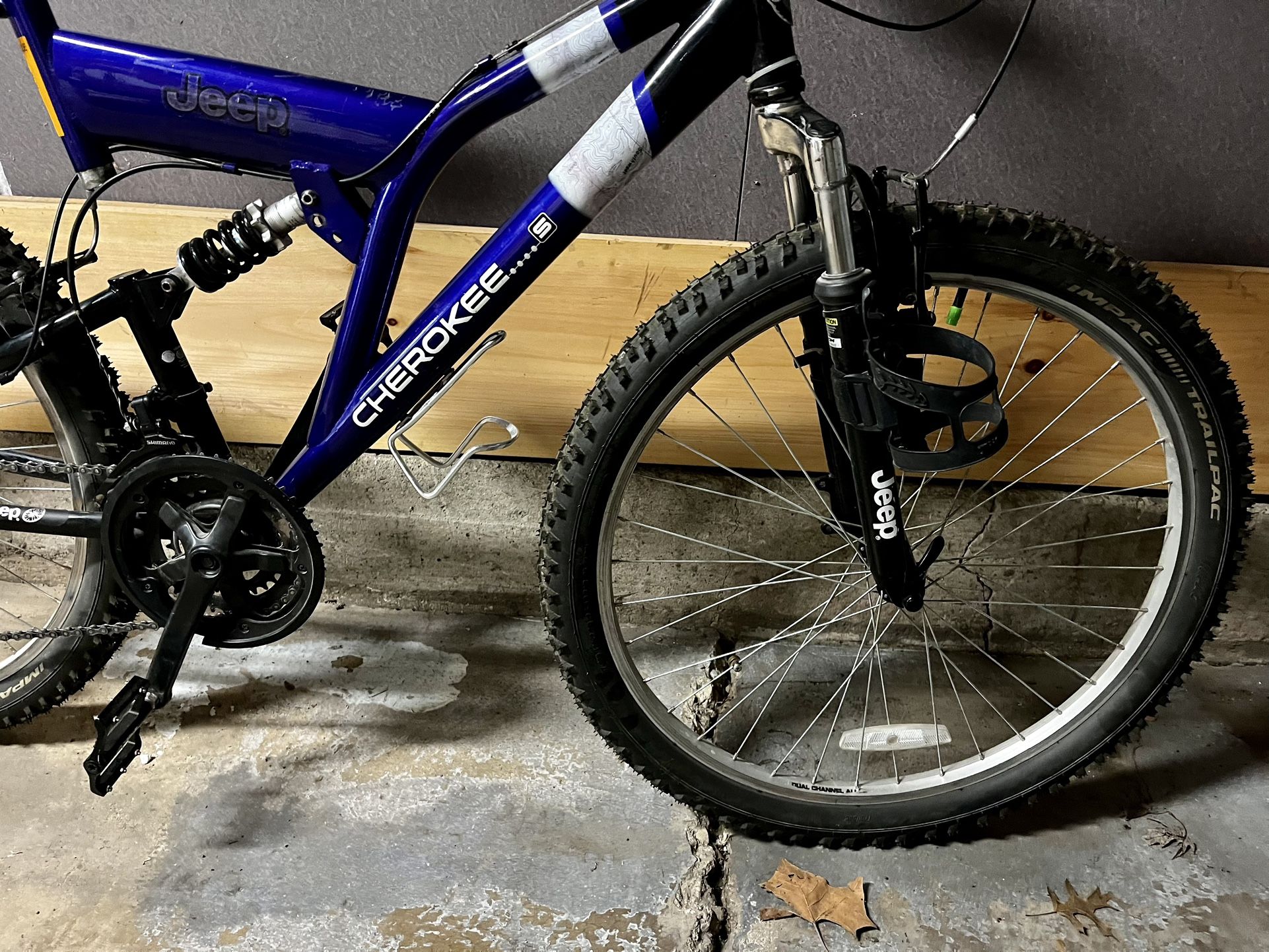 Jeep cherokee bike price hotsell