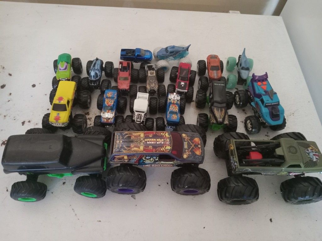 Monster Jam Lot