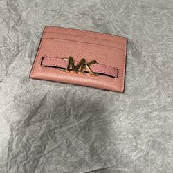 Michael Chris, New Wallet 🪪 