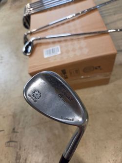 Titleist vokey sm5 60*