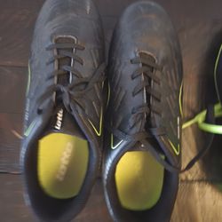 Kids Soccer Cleats