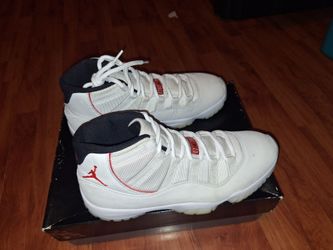 JORDAN 11s PLATINUM UNIVERSITY RED