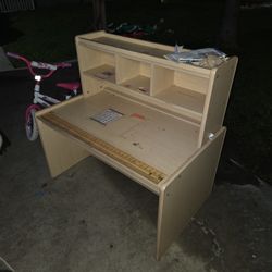 Free Kids Solid Wood  Desk ! 