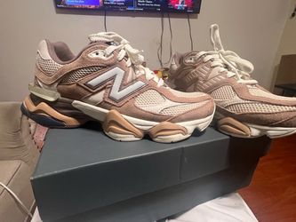 New Balance 9060 Sneakers