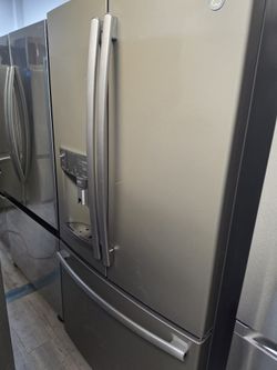 GE refrigerator 3 Doors Stainless