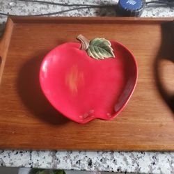 Apple Plate 8 -1/2 X 9