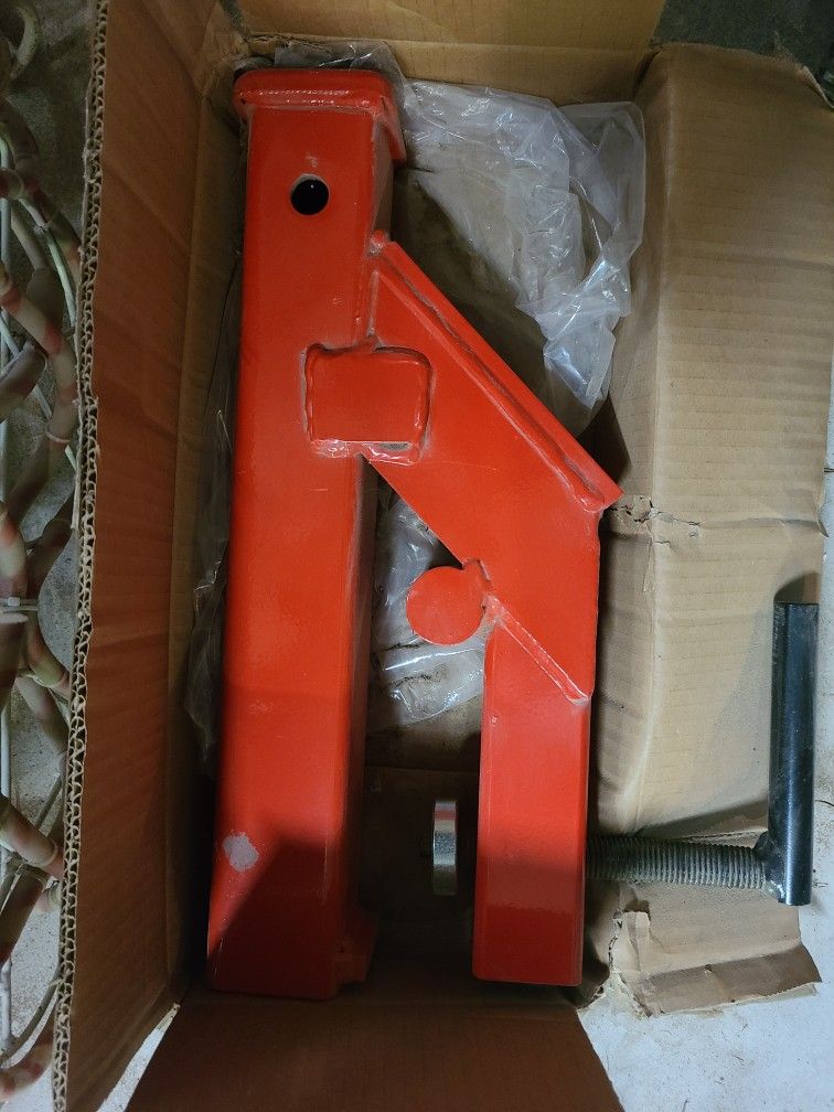 Bucket Recever Hitch