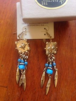 Women Artisanal earrings (gold plated and turquoise)