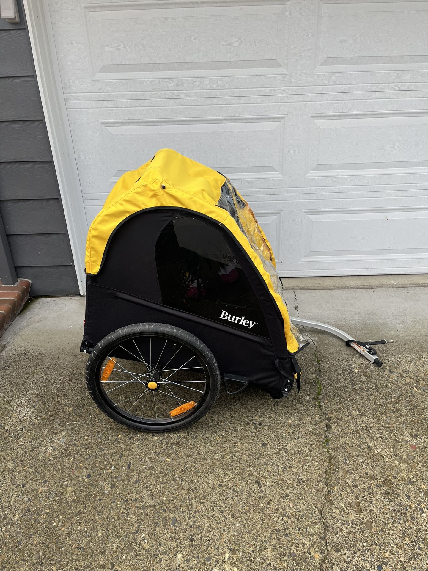 Burley Bee (Two Seats)