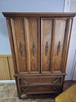 Armoire