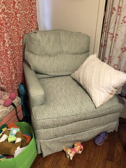 Recliner and swivel oversized chair