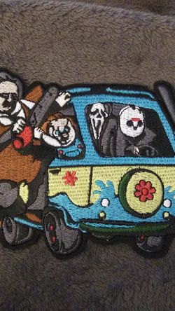 NEW EMBROIDERED PATCH MYSTERY MACHINE