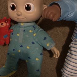Dolls, Dolls And More Dolls Plus Clothes, Accessories 
