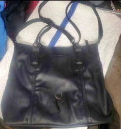 SIMPLY VERA VERA WANG FAUX LEATHER CROSS BODY PU