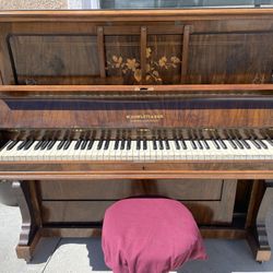 W. HOWLLET & SON PIANO
