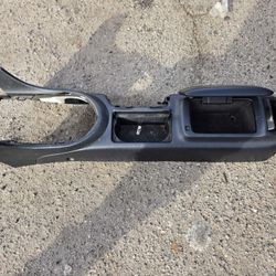 Is300 Center Console