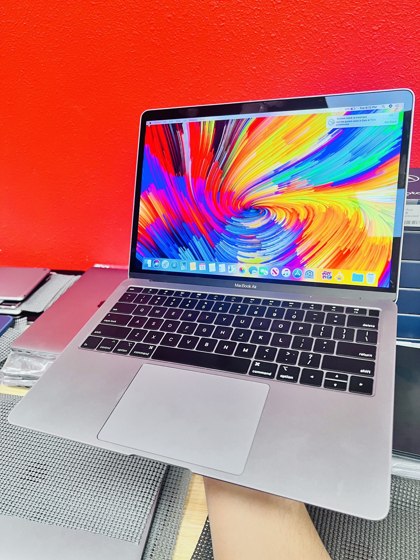 MacBook Air 13in. 2018 Core i5 8gb Ram 128gb $50 Down