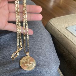 14k Gold Chain And Pendant 