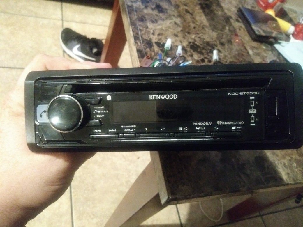 Kenwood KDC-BT340U bluetooth radio