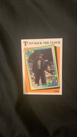 2016 Topps WWE Heritage "Turn Back the Clock" card (#10) featuring The Undertaker